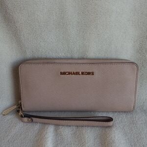 Michael Kors Wallet  Wristlet Pink